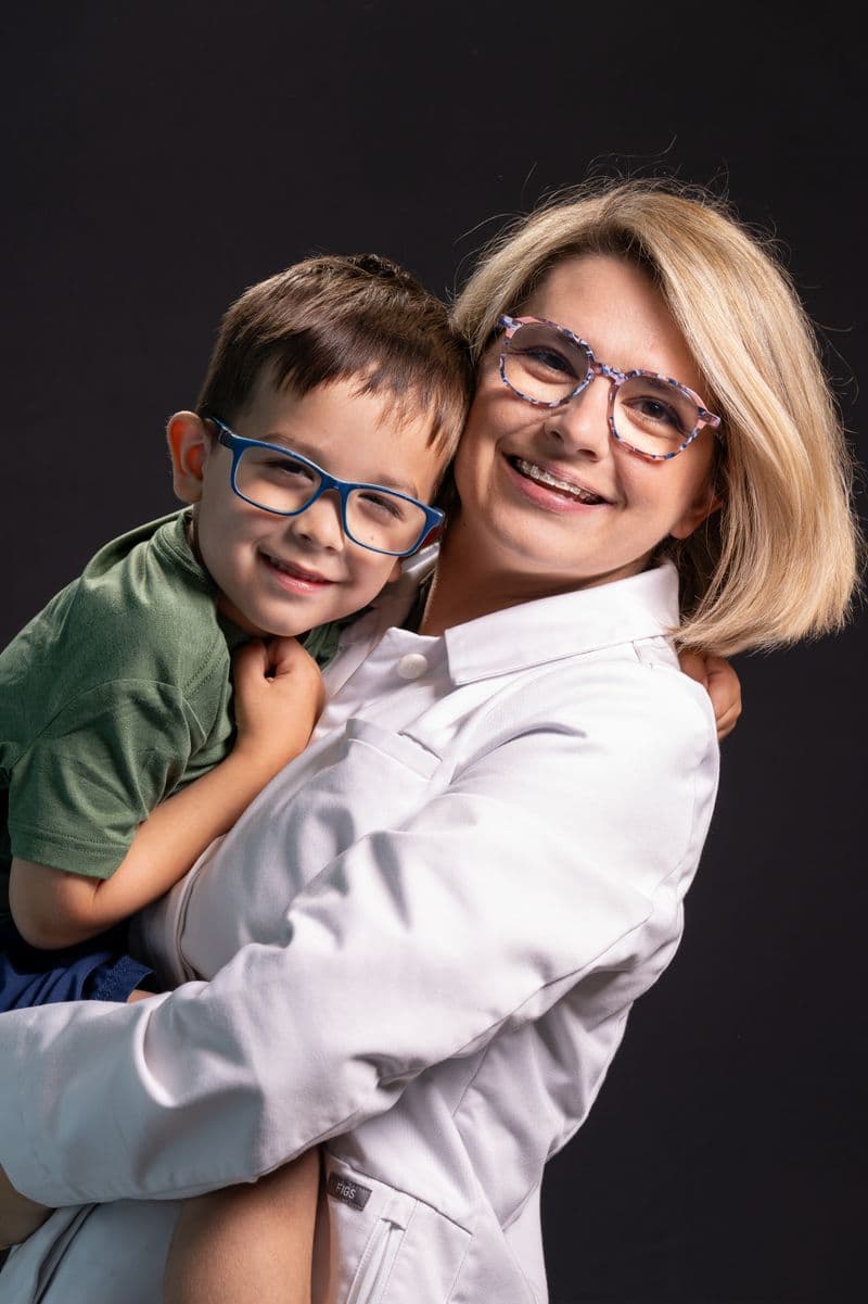 Dr. Sarah Curtis providing expert hearing care consultation